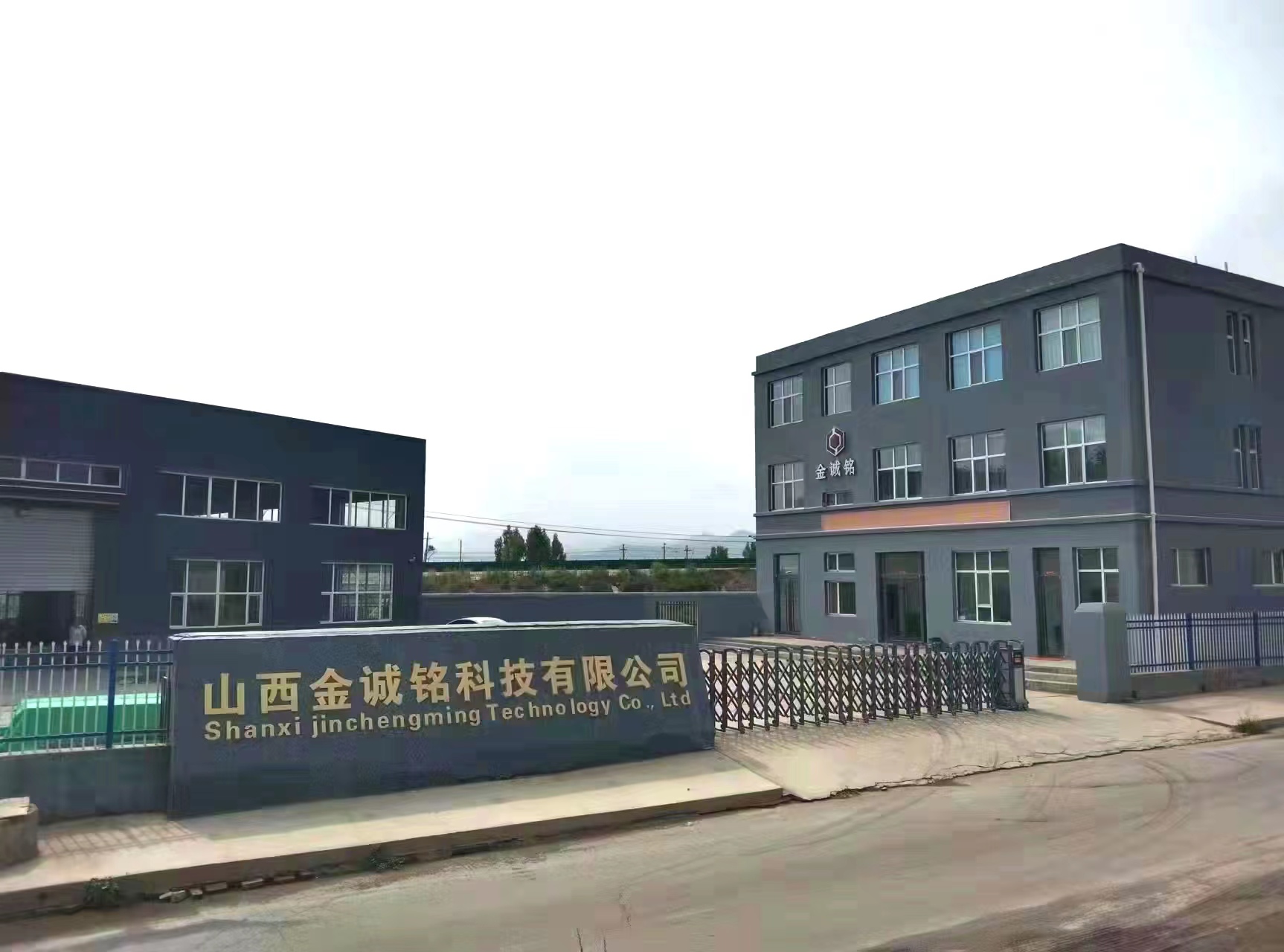 组合式不锈钢水箱厂家推荐(图1) 正门.jpg